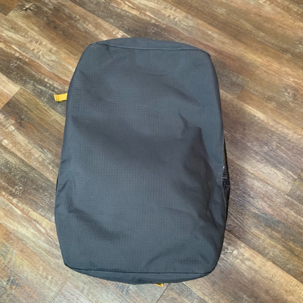 The Patagonia Black Hole Duffel (Collector’s Bag) Sold Out! - Picture 9 of 15